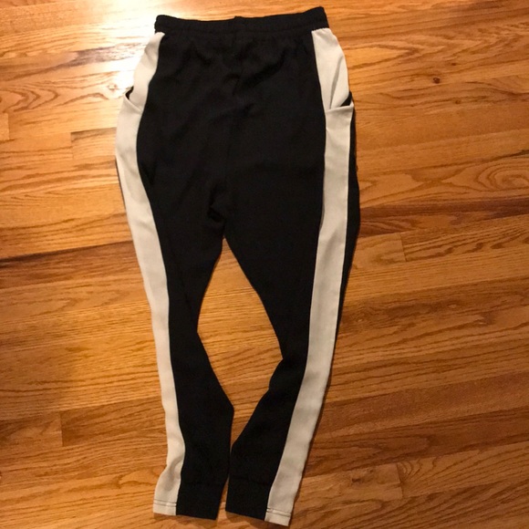 joggers - Picture 3 of 3